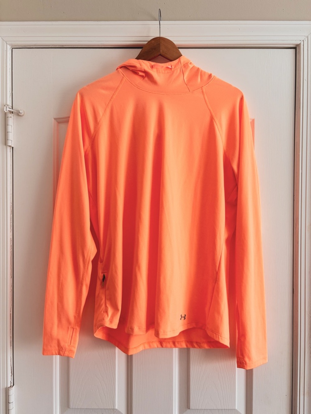Under Armour Women’s Running Top Neon Orange XL High Visibility Reflective logos